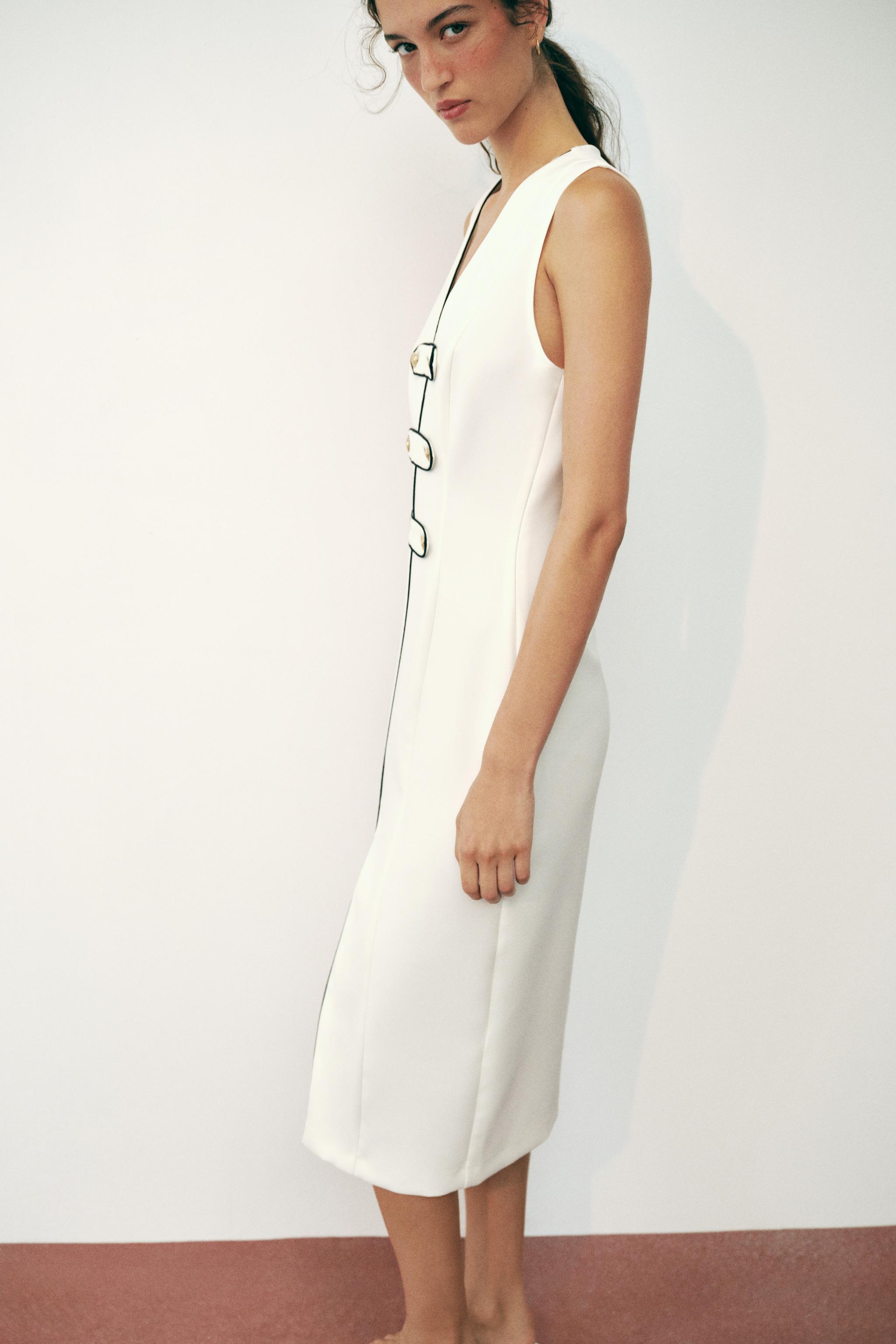 CONTRAST TRIM FROG FASTENING MIDI DRESS